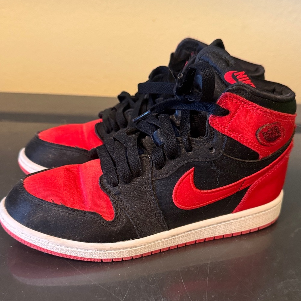 Nike Kids Air Jordan Sneakers - Black and Red silk red. Youth 2